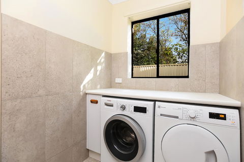 Port Of Call - Port Willunga - C21 SouthCoast Holidays - Accommodation Mermaid Beach 19