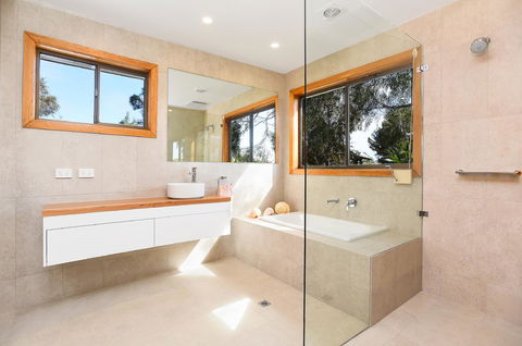 Port Of Call - Port Willunga - C21 SouthCoast Holidays - Accommodation Mermaid Beach 14
