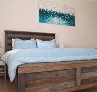 Smugglers Inn Studio Apartments - Accommodation Mermaid Beach