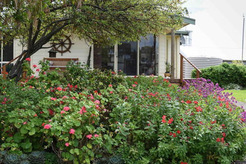 Admirals Inn - Accommodation Mermaid Beach 17