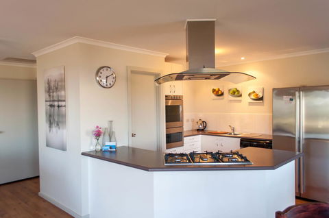 Admirals Inn - Accommodation Mermaid Beach 28