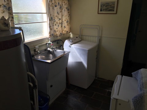 Lavender Cottage B&B - Accommodation Mermaid Beach 2