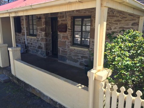 Lavender Cottage B&B - Accommodation Mermaid Beach 4