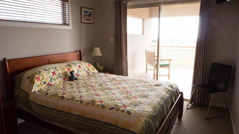 Rezare House Bed & Breakfast - Accommodation Mermaid Beach 15