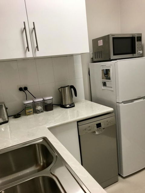 Rezare House Bed & Breakfast - Accommodation Mermaid Beach 34