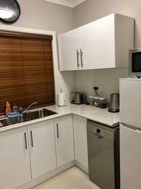 Rezare House Bed & Breakfast - Accommodation Mermaid Beach 33