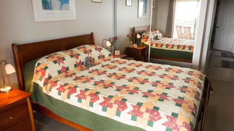 Rezare House Bed & Breakfast - Accommodation Mermaid Beach 4