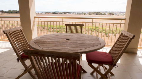 Rezare House Bed & Breakfast - Accommodation Mermaid Beach 19