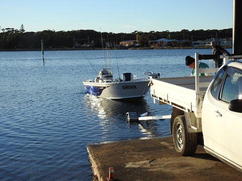 Lake Edge Apartments - Accommodation Mermaid Beach 23