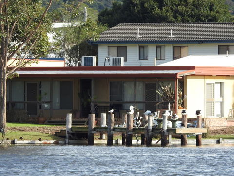 Lake Edge Apartments - Accommodation Mermaid Beach 28