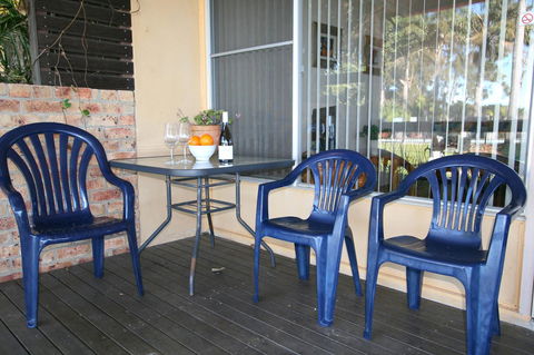 Lake Edge Apartments - Accommodation Mermaid Beach 19