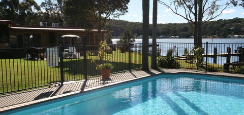 Lake Edge Apartments - Accommodation Mermaid Beach 20