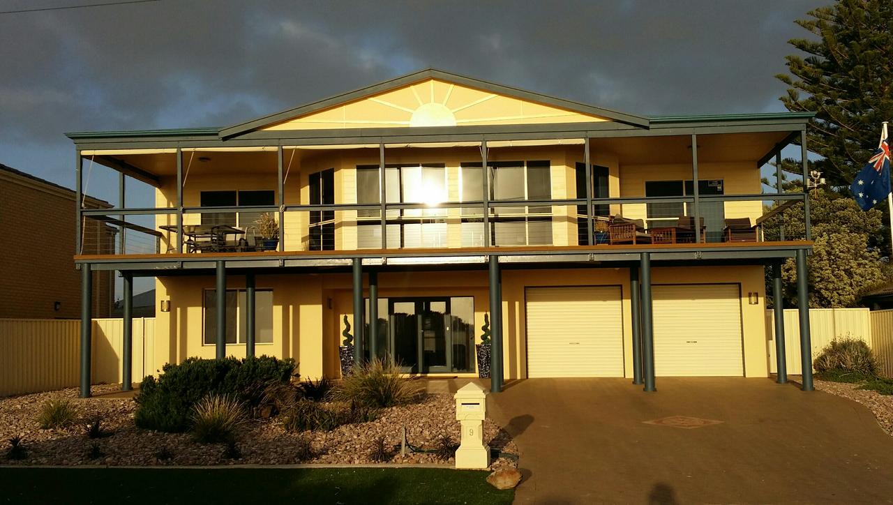  Accommodation Mermaid Beach