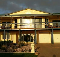 Beachside Escape on The Esplanade - Accommodation Mermaid Beach