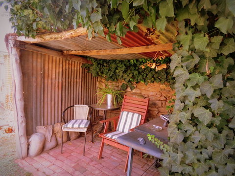 The Pig And Whistle - Accommodation Mermaid Beach 8