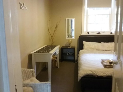 The Pig And Whistle - Accommodation Mermaid Beach 44