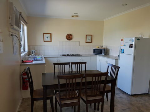 Marion Bay Holiday Villas - Accommodation Mermaid Beach 9
