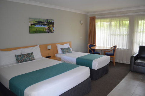 Bathurst Motor Inn - Accommodation Mermaid Beach 18