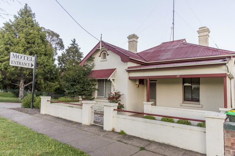 Bathurst Motor Inn - Accommodation Mermaid Beach 30