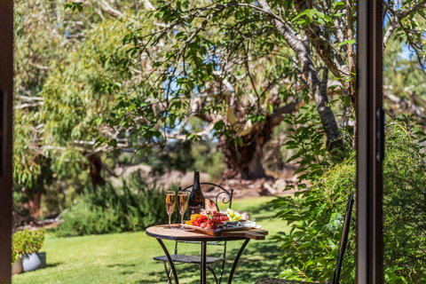 Adelaide Hills Retreats - Accommodation Mermaid Beach 12