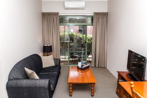 The Belmore Apartments Hotel - Accommodation Mermaid Beach 6