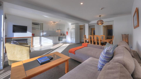 Snowgoose Apartments - Accommodation Mermaid Beach 8