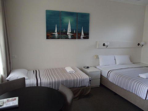Guichen Bay Motel - Accommodation Mermaid Beach 18