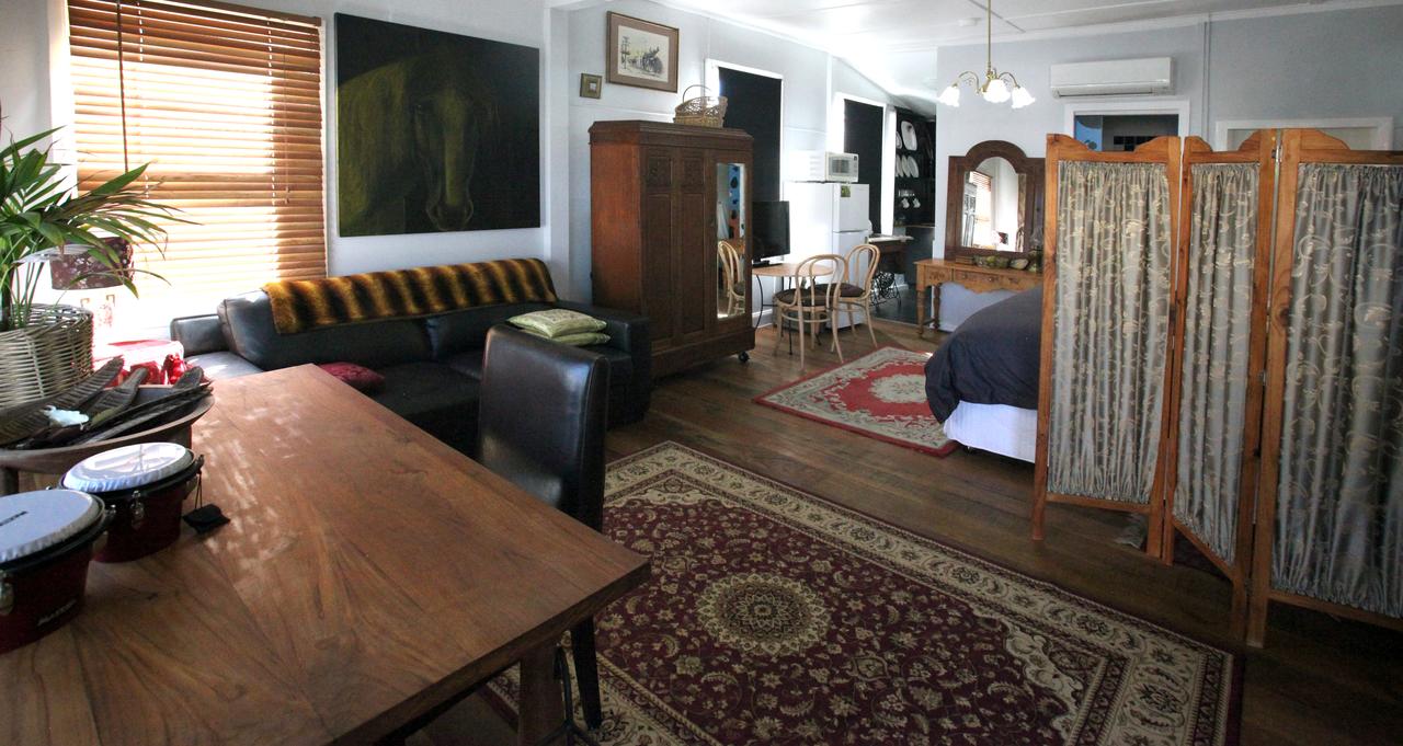 Mulloon NSW Accommodation Mermaid Beach