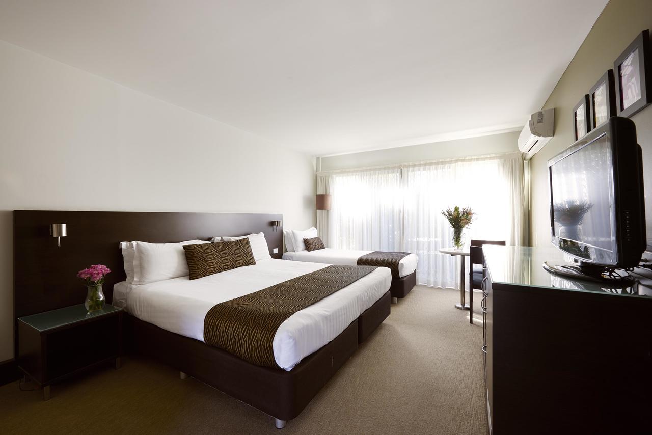 Mandagery NSW Accommodation Mermaid Beach