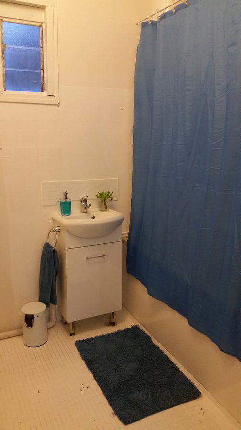 The Sandland Shack - Accommodation Mermaid Beach 7