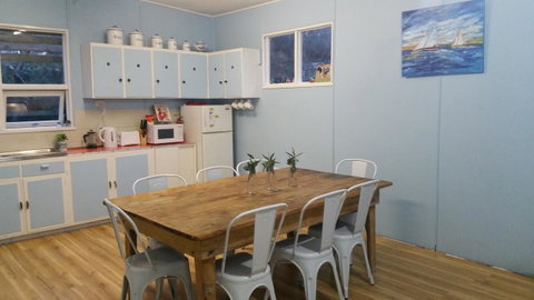 The Sandland Shack - Accommodation Mermaid Beach 2