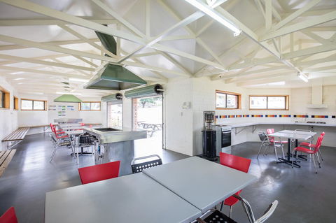 Blue Lake Holiday Park - Accommodation Mermaid Beach 10