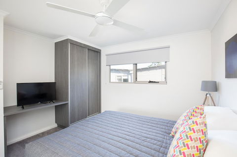 Blue Lake Holiday Park - Accommodation Mermaid Beach 2