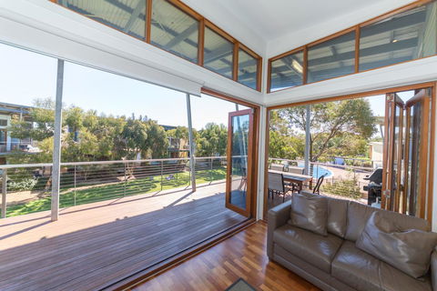 South Shores Villa 52 - Accommodation Mermaid Beach 6