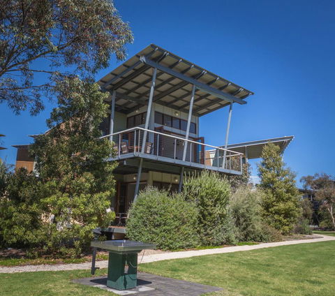 South Shores Villa 52 - Accommodation Mermaid Beach 8