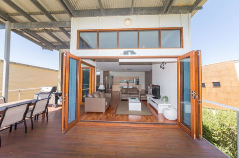 South Shores Villa 52 - Accommodation Mermaid Beach 7