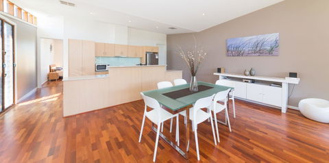 South Shores Villa 52 - Accommodation Mermaid Beach 19