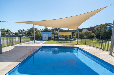 South Shores Villa 52 - Accommodation Mermaid Beach 18