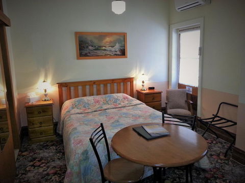Sonbern Lodge Motel - Accommodation Mermaid Beach 14