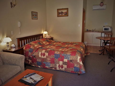Sonbern Lodge Motel - Accommodation Mermaid Beach 20