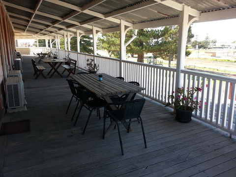 Sonbern Lodge Motel - Accommodation Mermaid Beach 1