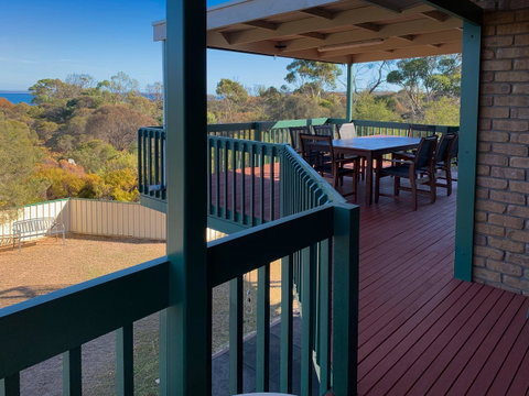 Seacroft - Accommodation Mermaid Beach 1