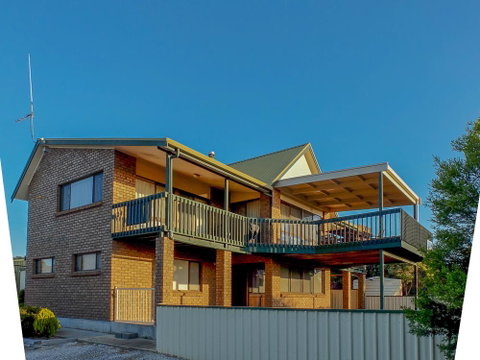 Seacroft - Accommodation Mermaid Beach 27