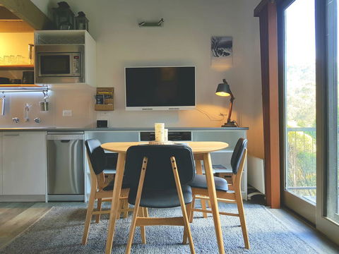 CHILL-OUT - Thredbo - Accommodation Mermaid Beach 6