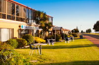 Book Kingston Accommodation Vacations Accommodation Mermaid Beach Accommodation Mermaid Beach