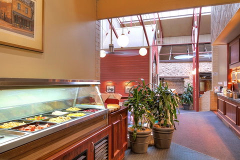 Victoria Hotel Strathalbyn - Accommodation Mermaid Beach 4