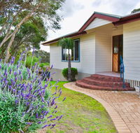 Annie's Balquhidder Cottage - Accommodation Mermaid Beach