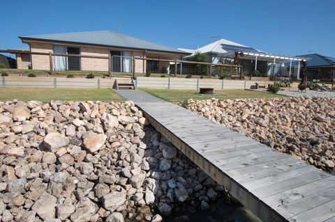 Waterfront On Jefferson, At Wellington Marina, SA - Accommodation Mermaid Beach 19