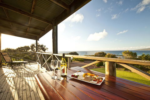 Chandlers Smiths Beach Villas - Accommodation Mermaid Beach 10