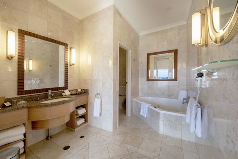 Duxton Hotel Perth - Accommodation Mermaid Beach 14
